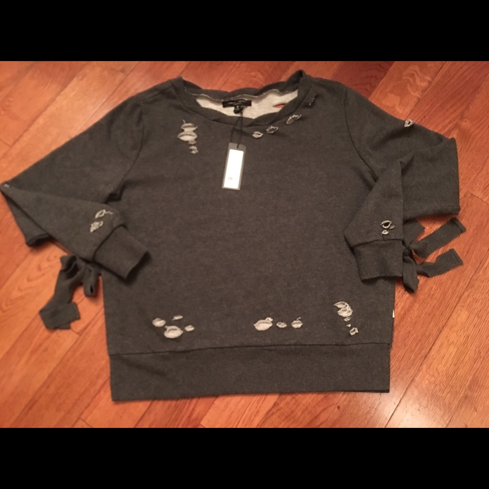 Romeo &Juliet Couture Distressed Sweatshirt